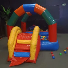 Aluguel de Piscina Escala Escorrega 2.0