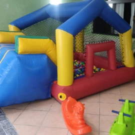 Aluguel de Piscina Escala Escorrega